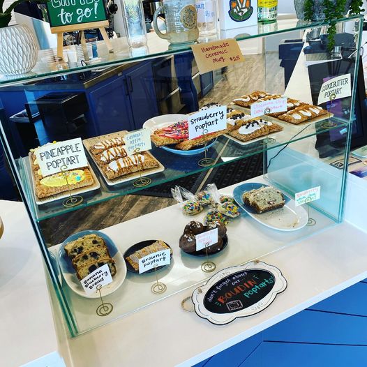 PastryCase3